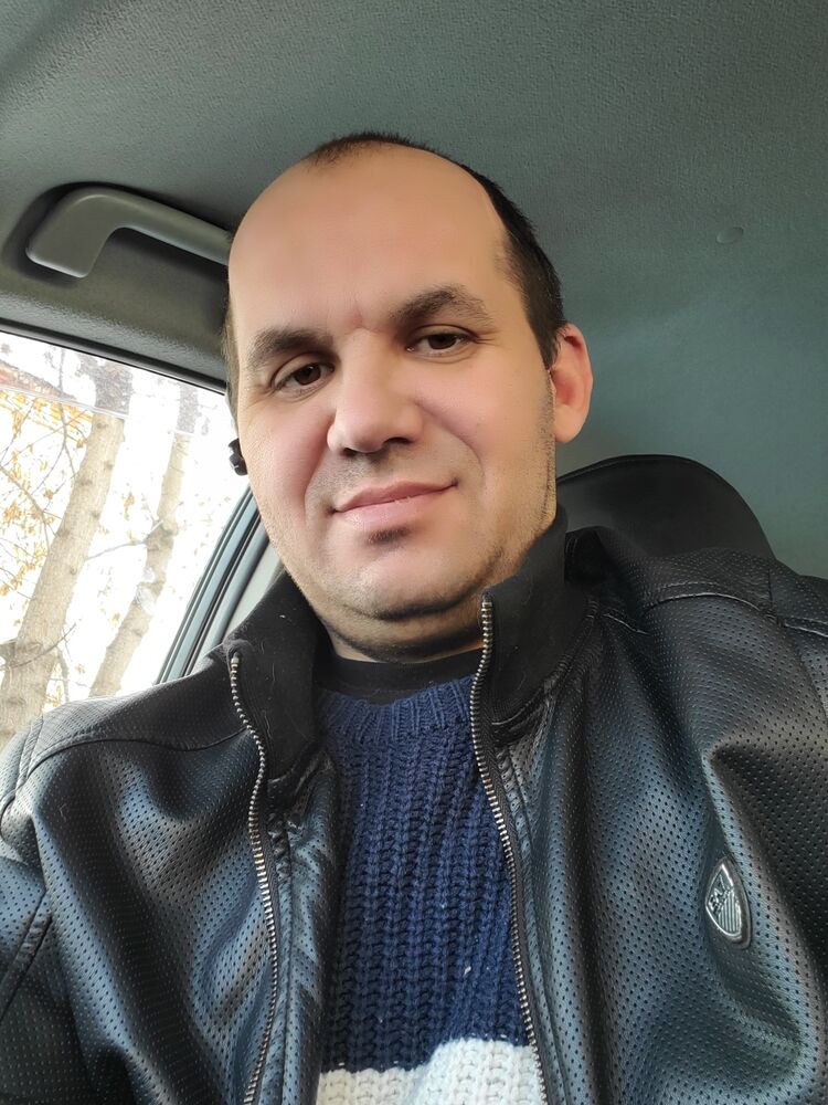  49101809  Maksim, 38 ,    