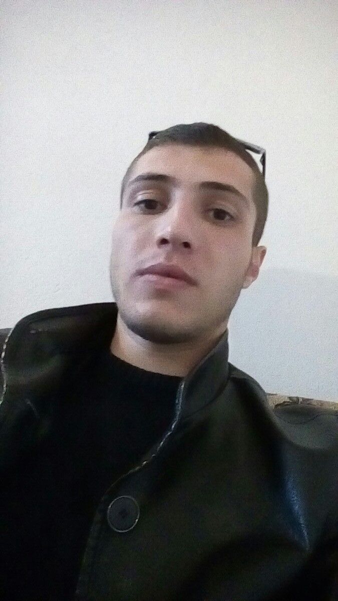  6711949  Demirel, 35 ,    