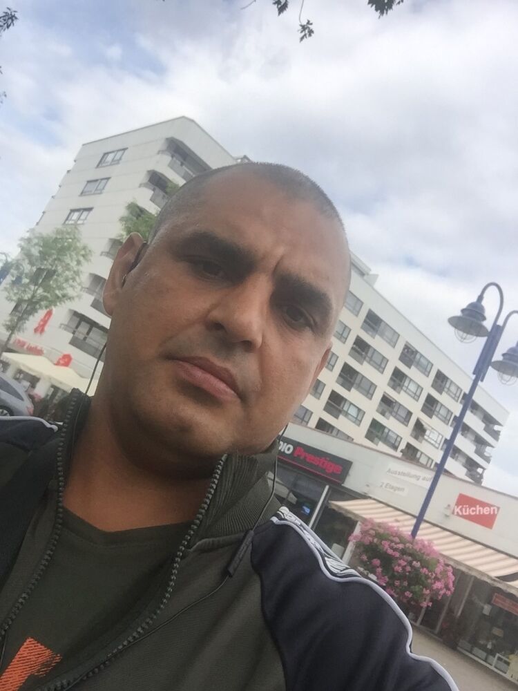  ,   VLADIMIR, 46 ,   ,   , c 