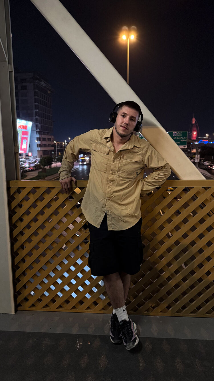  ,   Evgeniy, 24 ,   ,   