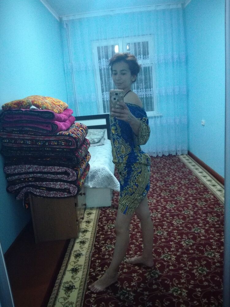 ,   Nigina, 37 ,  
