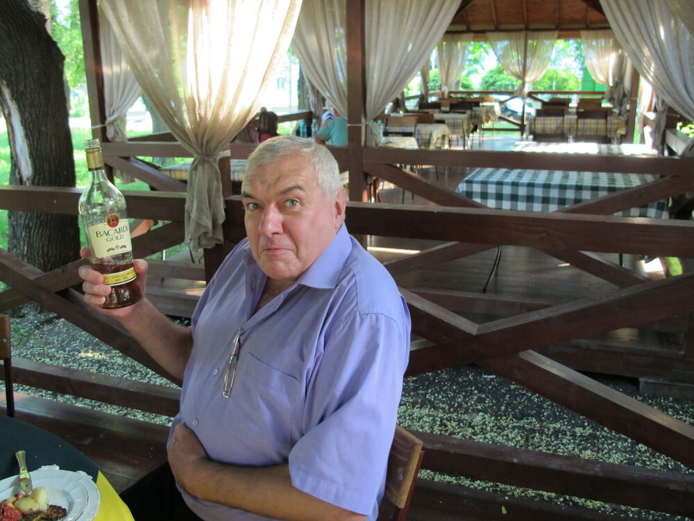  8015579  Stanislav, 53 ,    