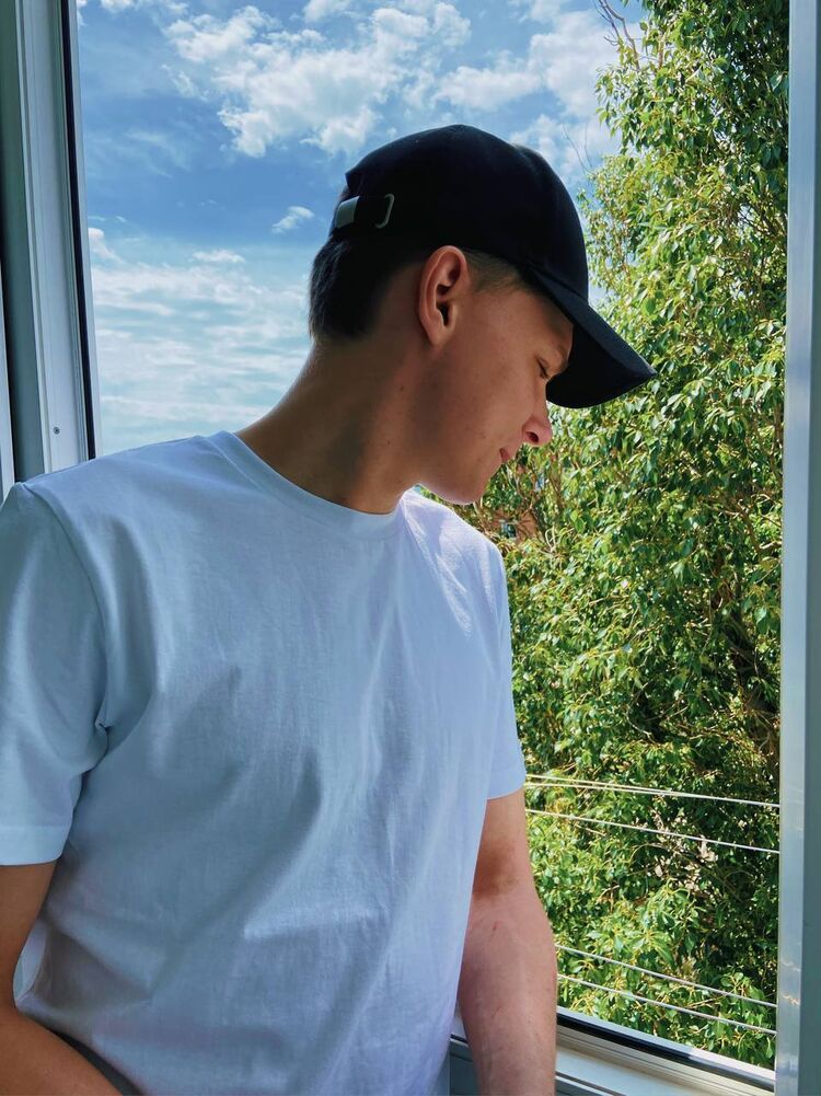  ,   , 24 ,   ,   