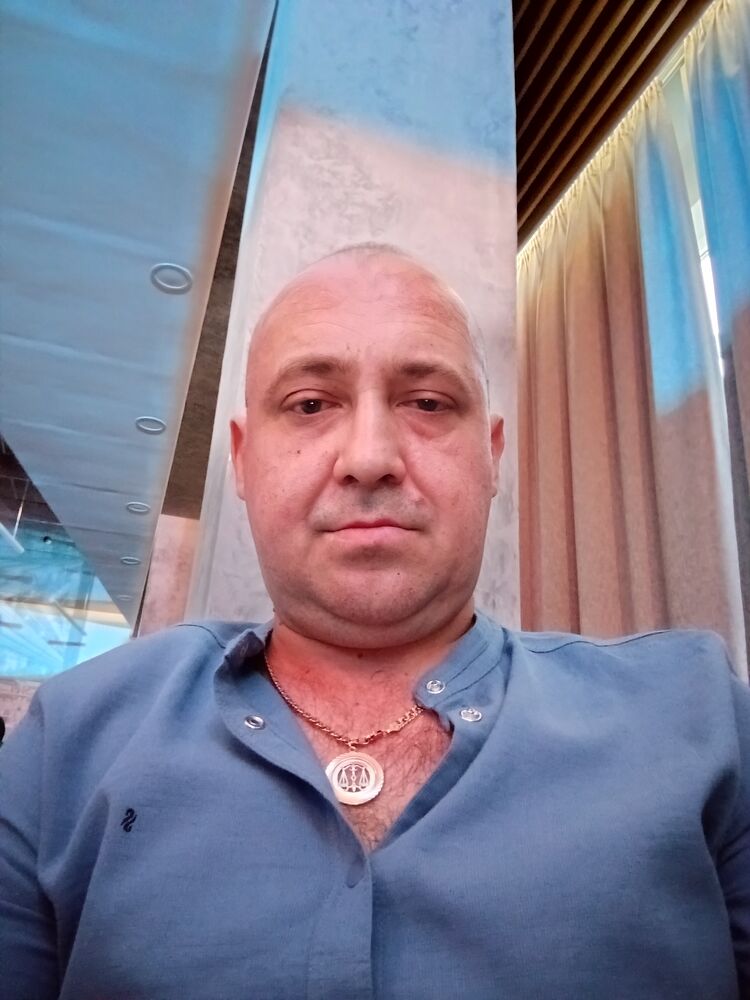  46927289  , 43 ,    