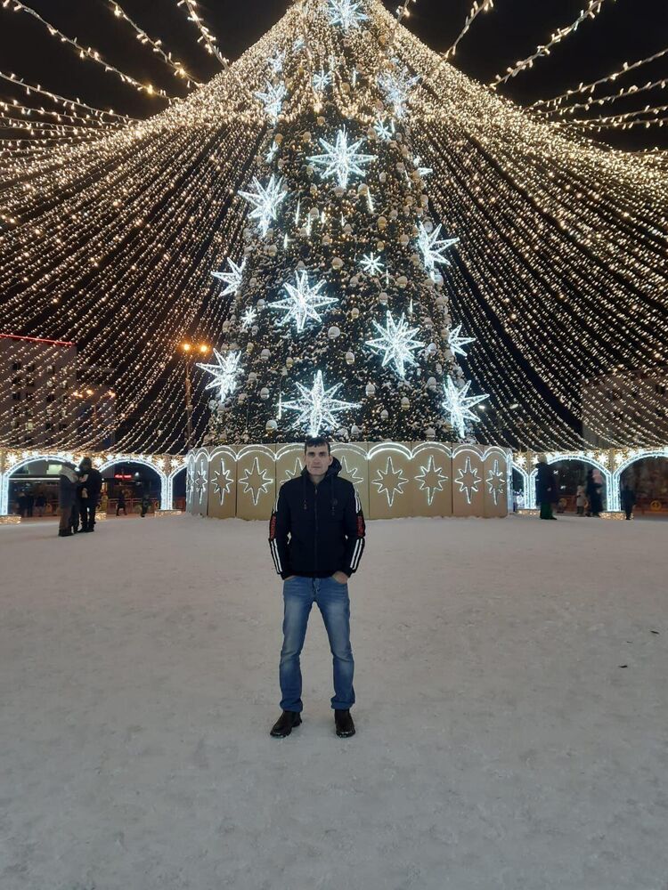  53317239  Hamro, 43 ,    