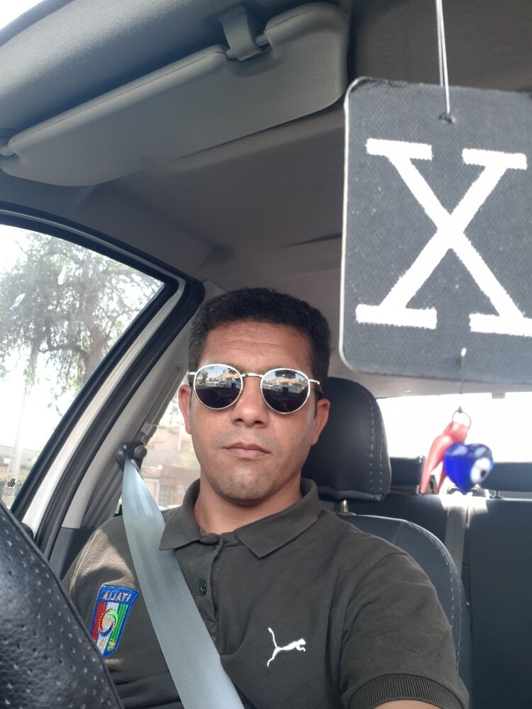  17421809  Sajad, 38 ,    