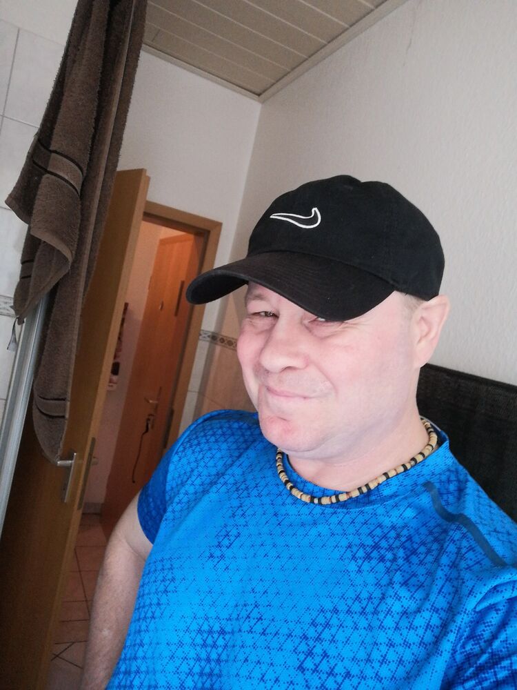  25155609  Nino, 57 ,    Essen