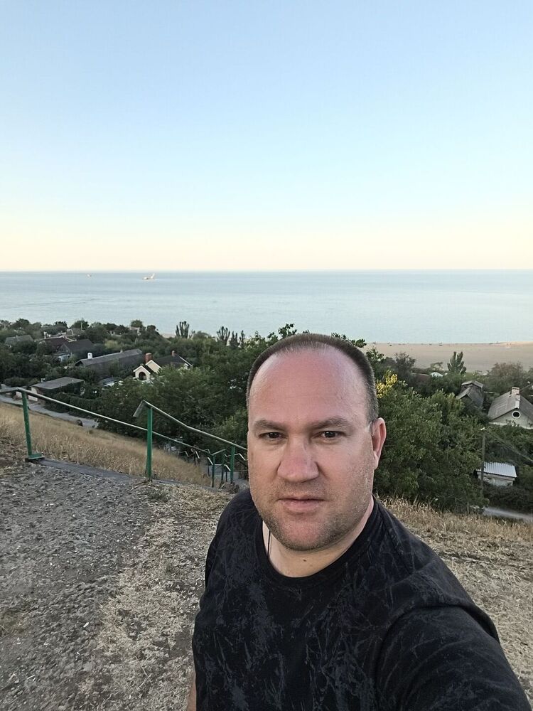  53864549  , 42 ,    -