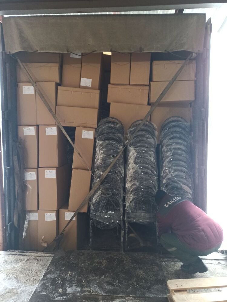  40826599  , 53 ,    