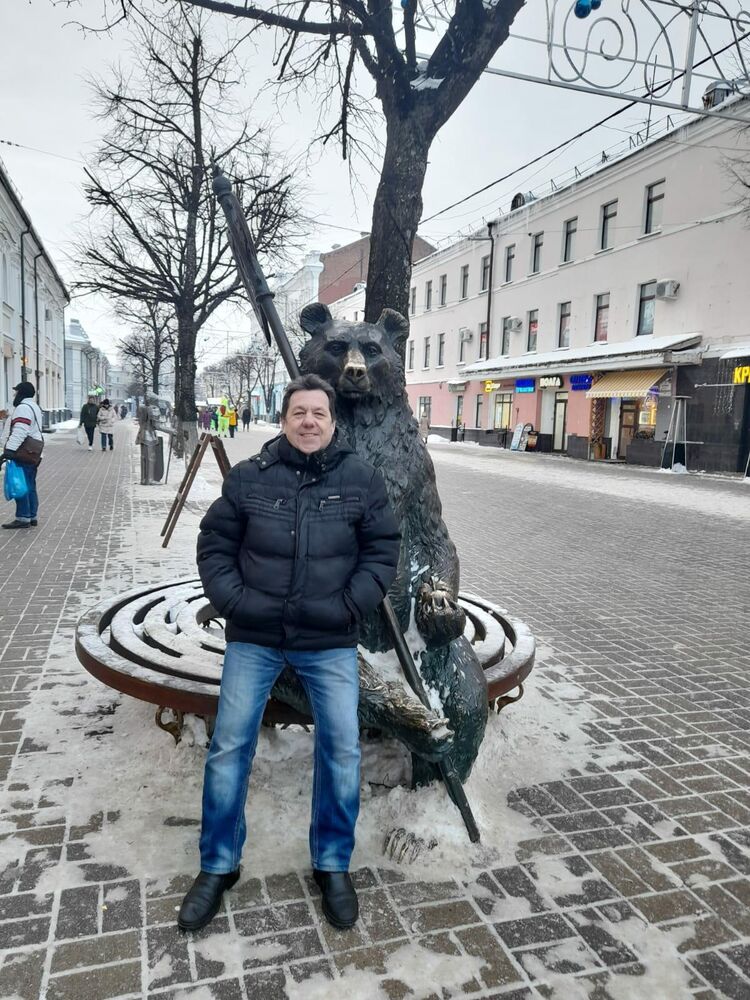  ,   Mikhail, 59 ,   ,   , c 