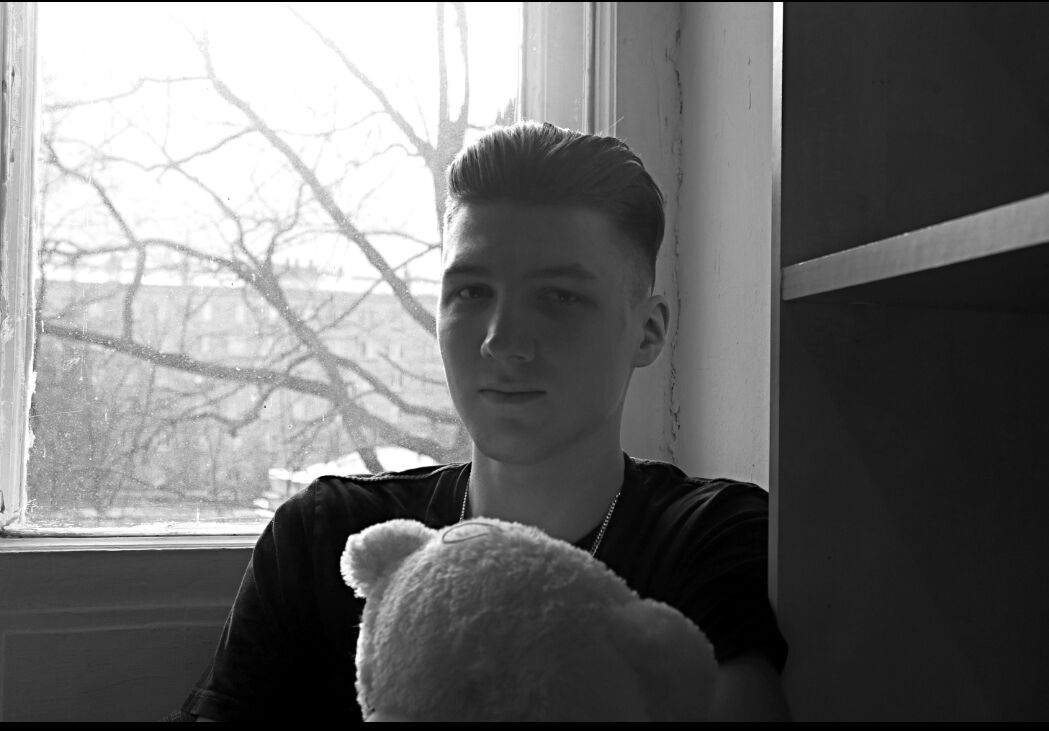  54088689  , 25 ,    -