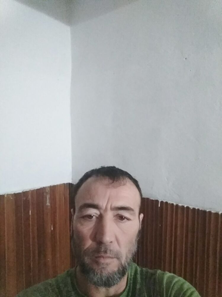 ���� 18102059 ������� Robert, 40 ���, ���� ���������� � �����������