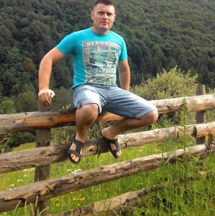  35611349  Vadim, 42 ,    