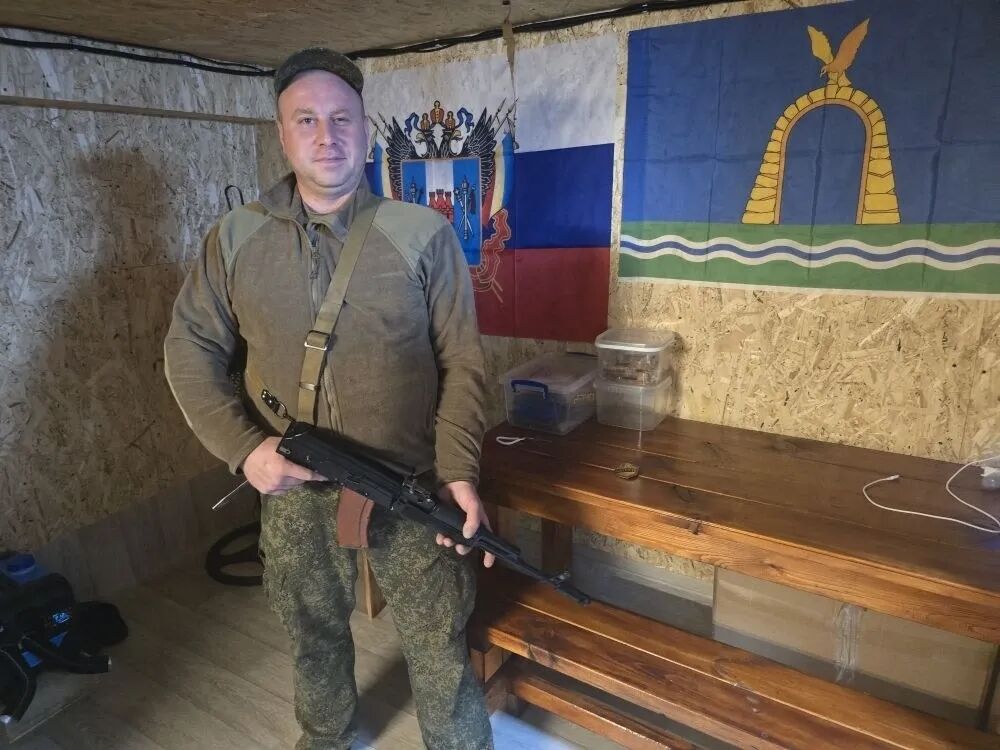  53965969  Artik, 33 ,    --