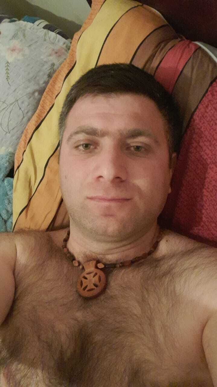  22765489  Suxo, 33 ,    