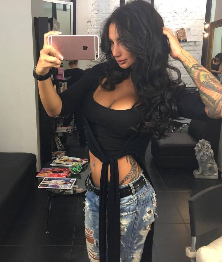 ���������� ��� ������ �� ������ �����, ���� ������� Lili, 35 ���, ������������ 