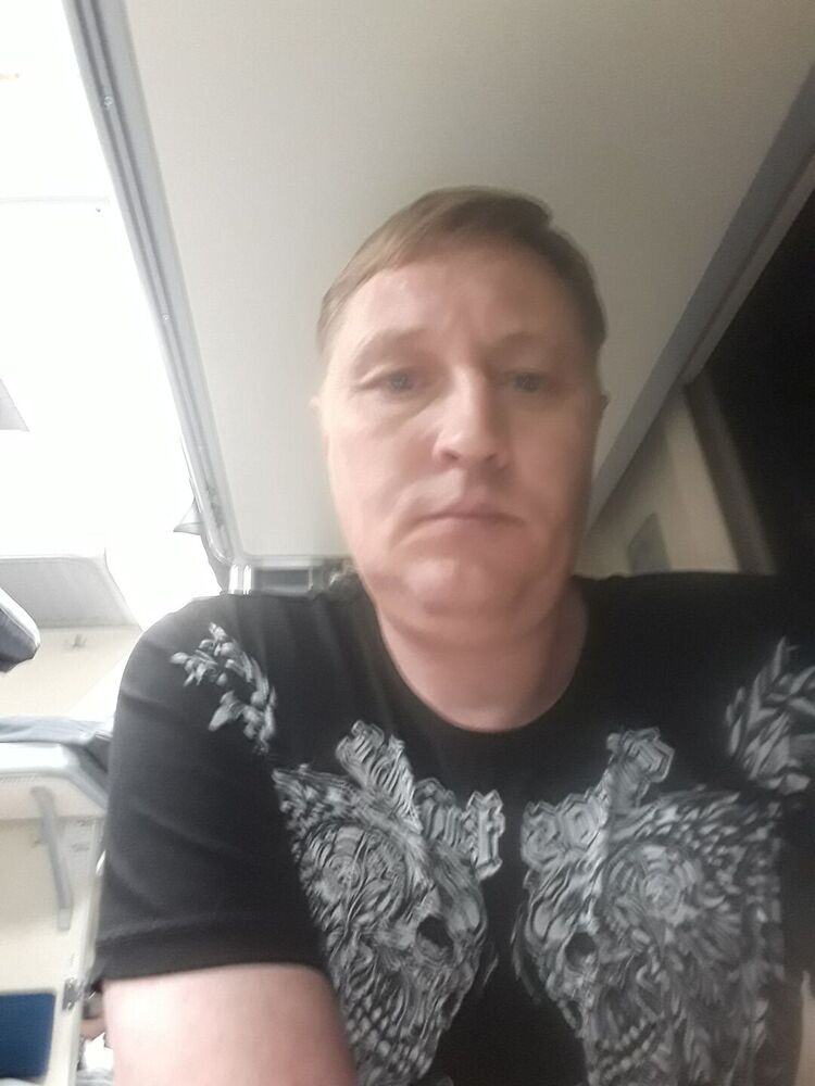  48708009  , 46 ,    