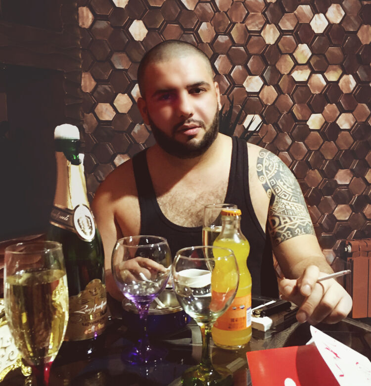  ,   David, 39 ,   ,   , c , 
