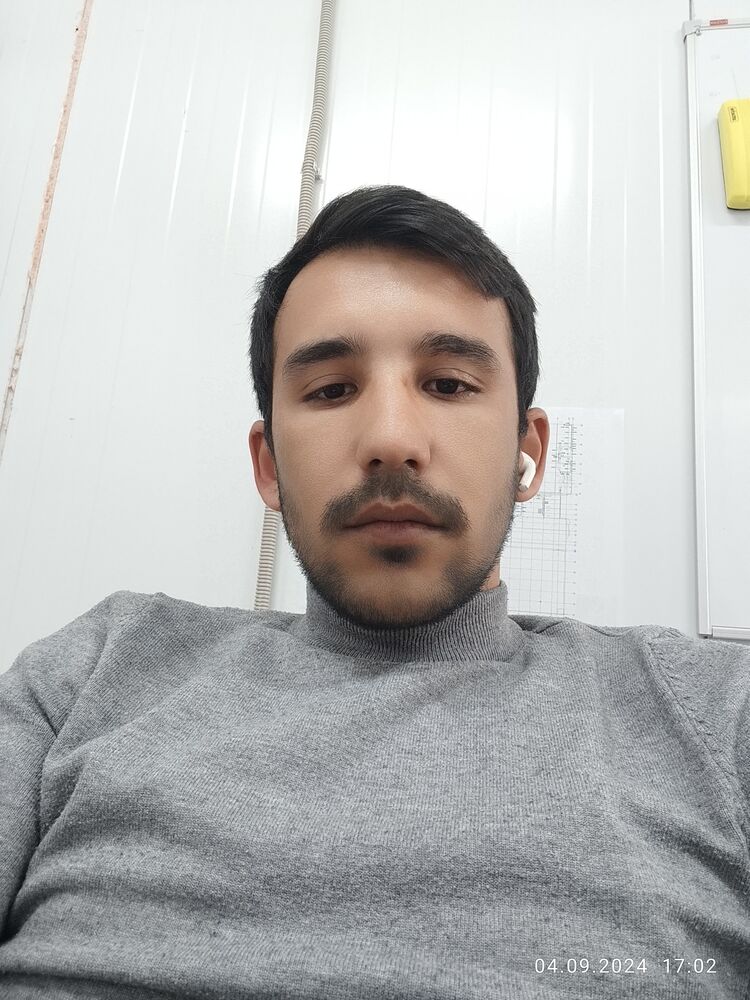  46029329  , 27 ,    