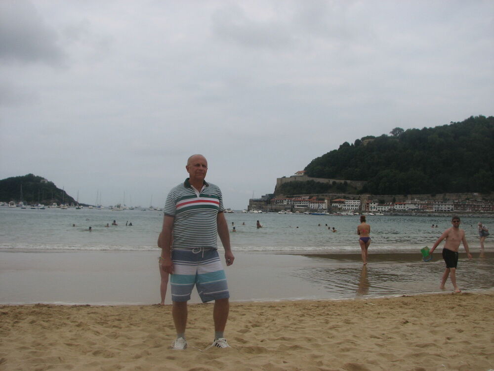  17875849  Vitaly, 61 ,    
