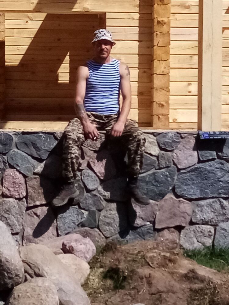  35106989  , 42 ,    