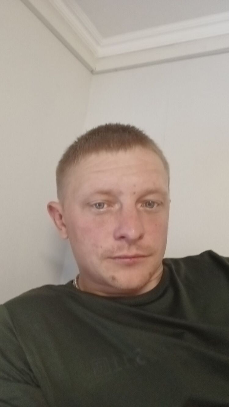  47898579  , 27 ,    