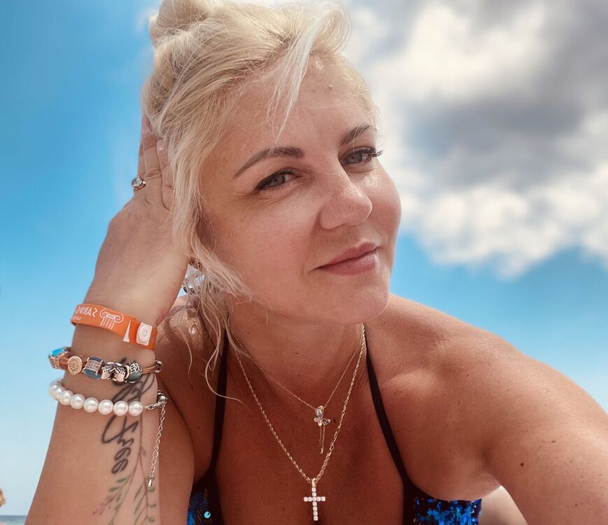  -,   Natalie, 47 ,     , 