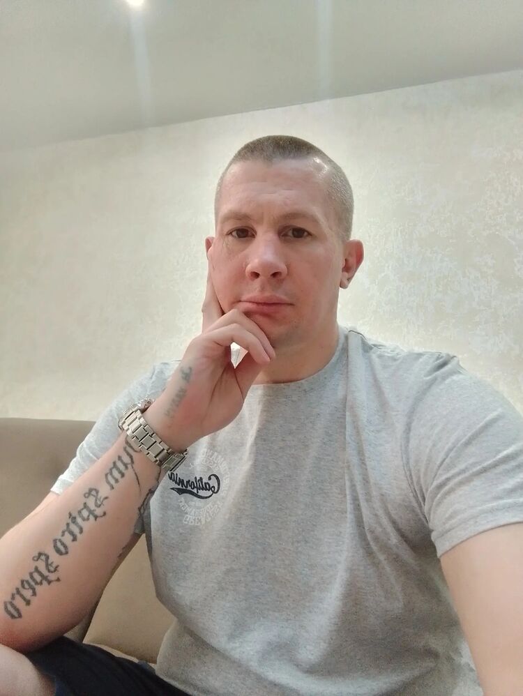  46287039  , 34 ,    