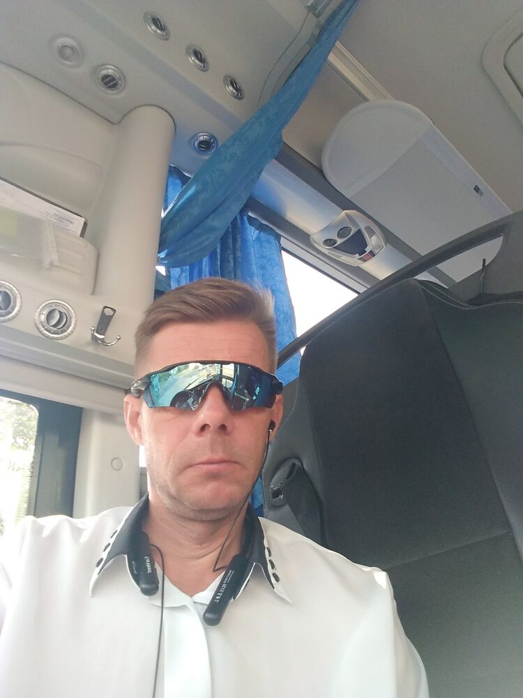  30189849  Evgeny, 50 ,    