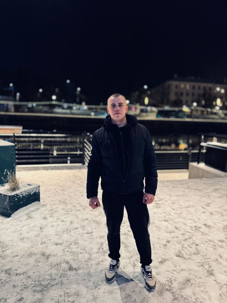  50754799  Vlados, 29 ,    