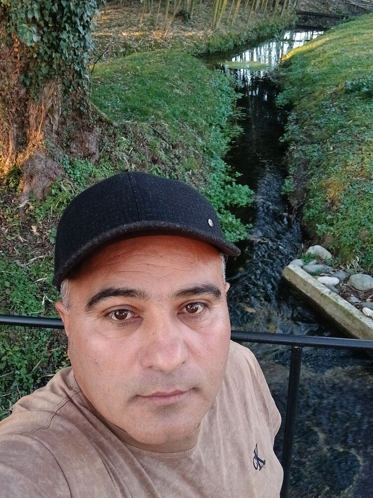  48903749  , 46 ,    