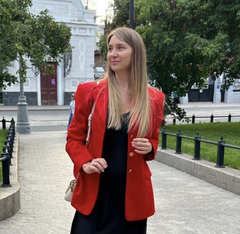 ���� 41214649 ������� Damira, 35 ���, ���� ���������� � ������