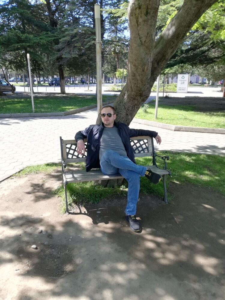  ,   Zaza, 35 ,   ,   , c 