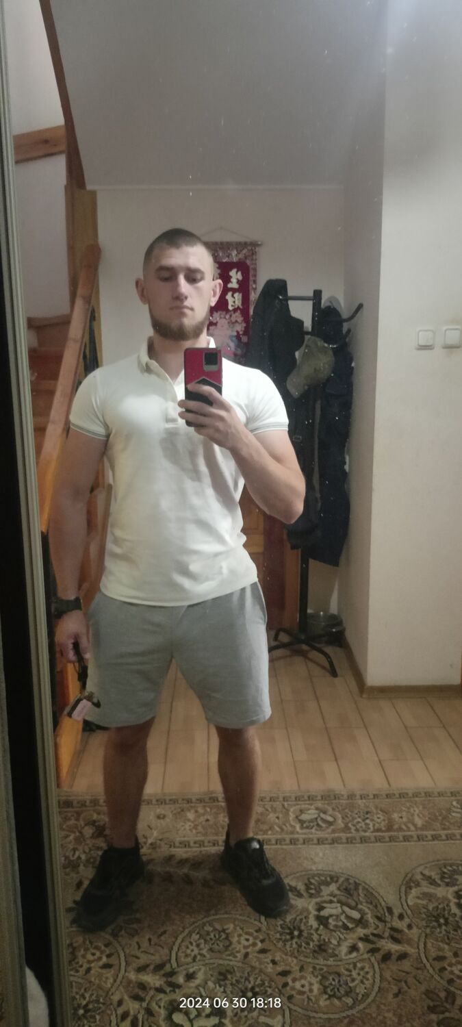  46168489  , 22 ,    