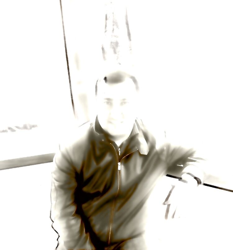  ,   Laziz, 42 ,     , c 