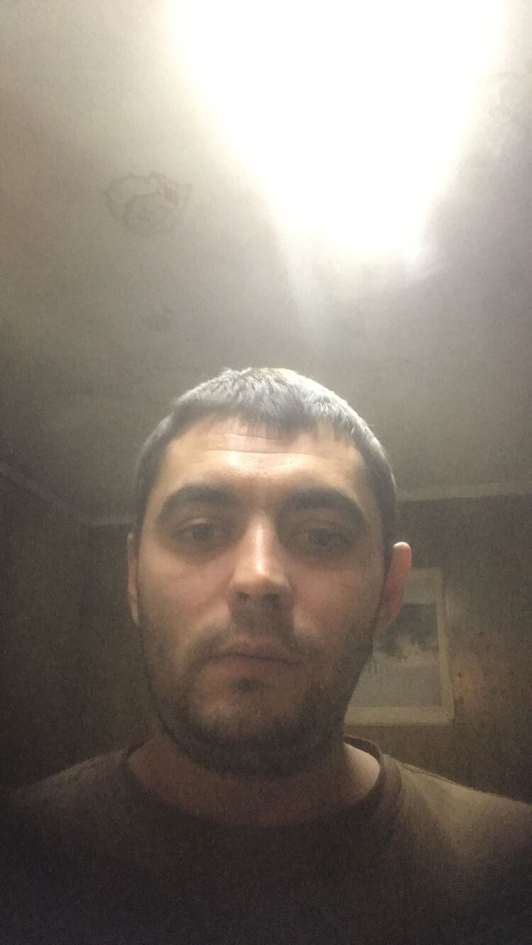  30037759  , 33 ,    -