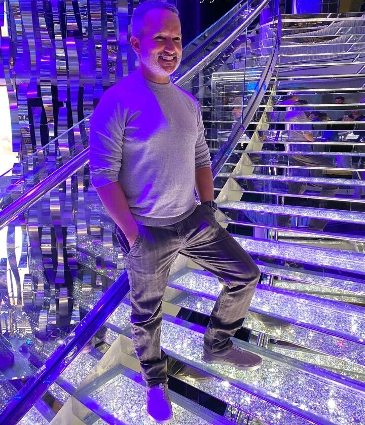  51947809  KEVIN LEO, 55 ,    