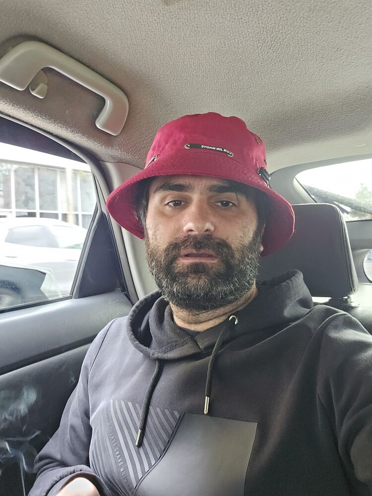  51499839  Daniel, 36 ,    