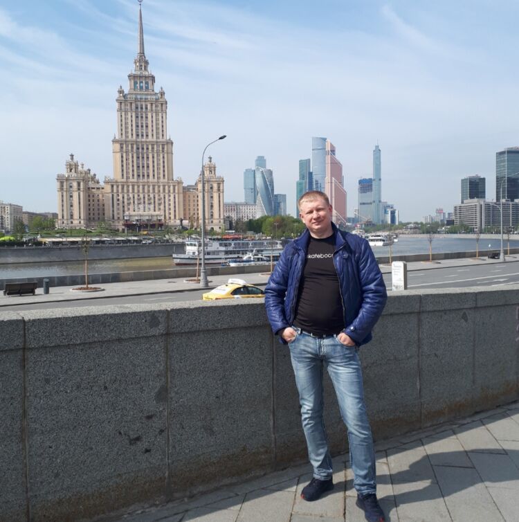  ,   Vladzimir, 42 ,  