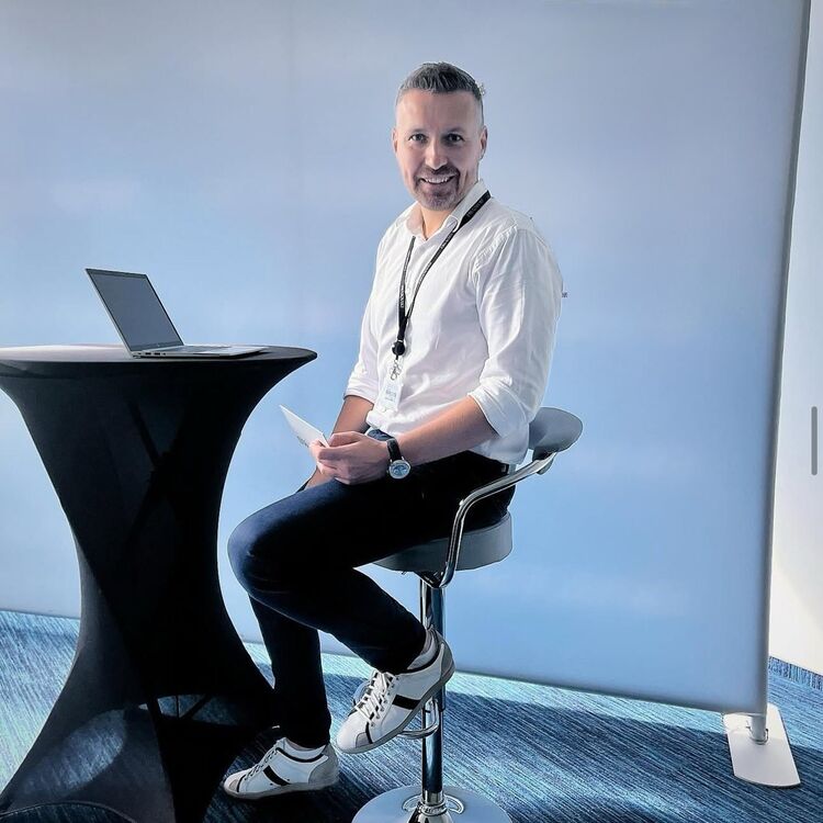 ���� 49598999 ������� �������, 35 ���, ���� ���������� � ���������