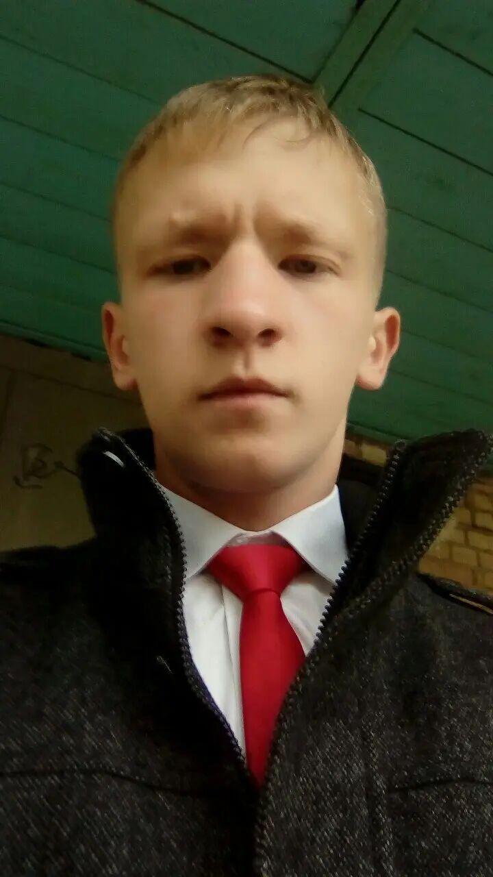  44718139  , 32 ,    