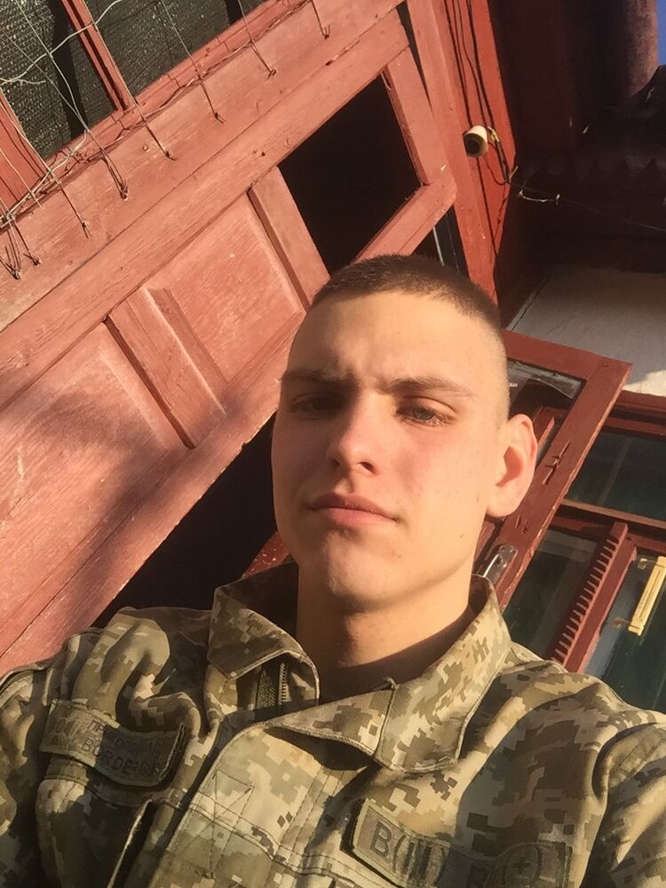  19116249  , 25 ,    