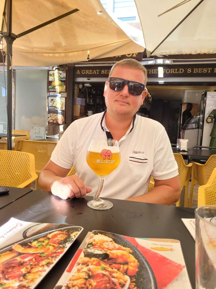  29201569  Roman, 45 ,    Benidorm