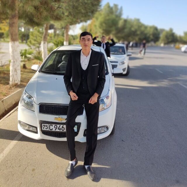  45839609  Rasuljon, 26 ,    