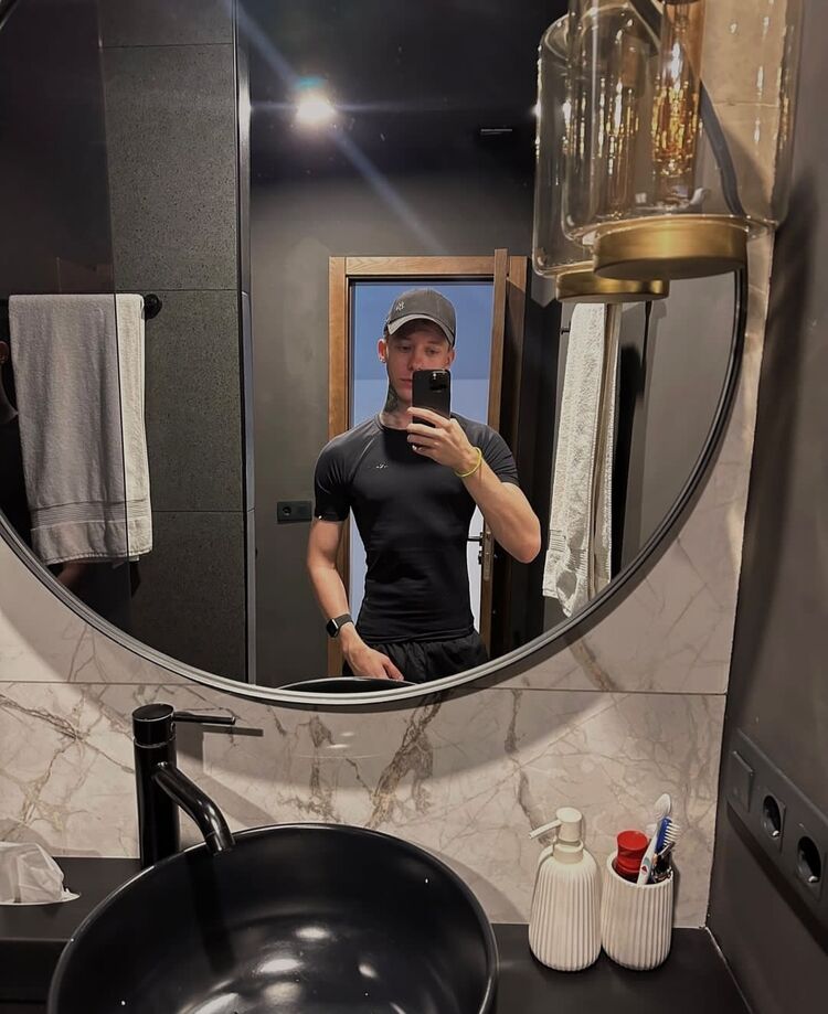 ���� 47933469 ����� ����, 23 ����, ���� ���������� � ������