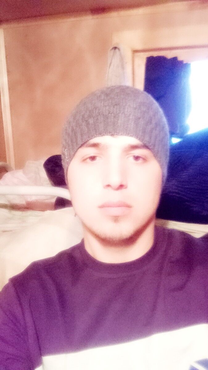  18137799  , 31 ,    