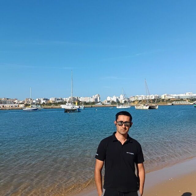  Perafita,   Iskandar, 32 ,   ,   