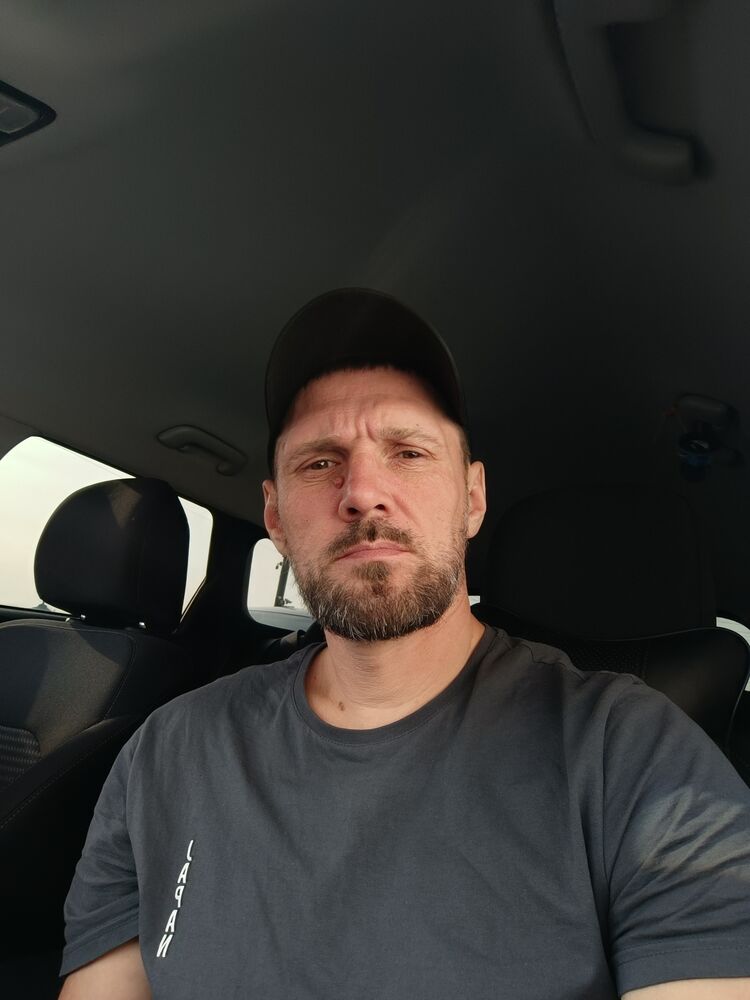  38235029  , 45 ,    -