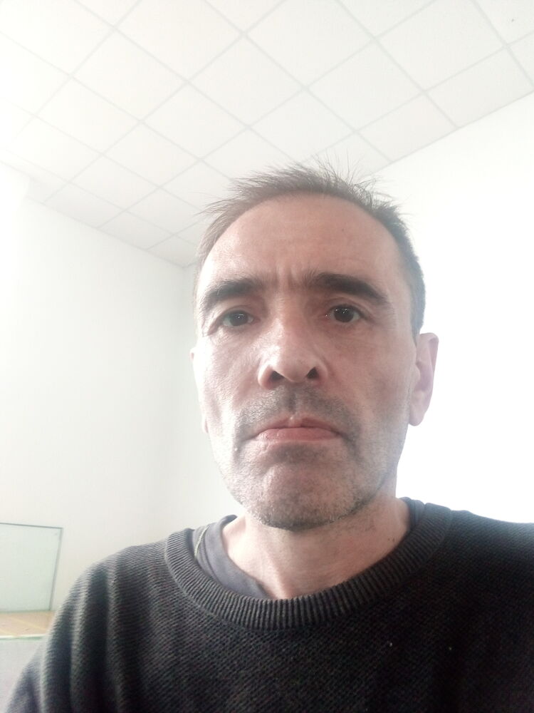  37703729  , 50 ,    