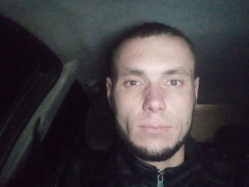  35982309  , 32 ,    